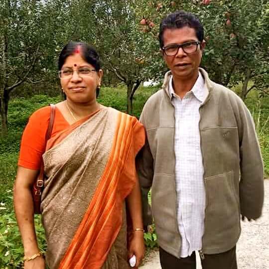 Indrans with wife