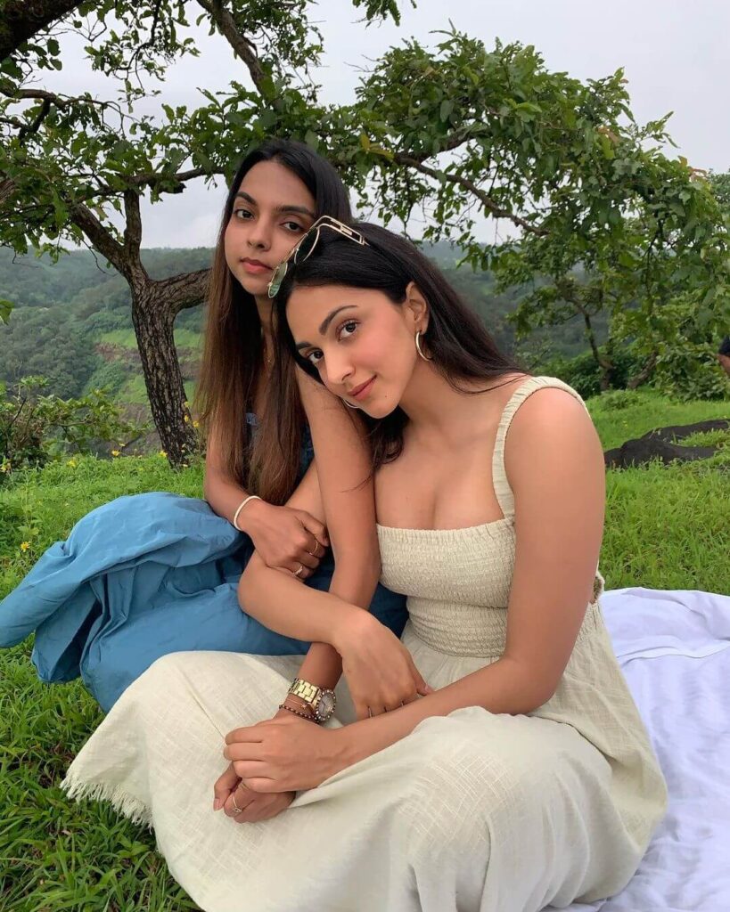 Kiara Advani with sister
