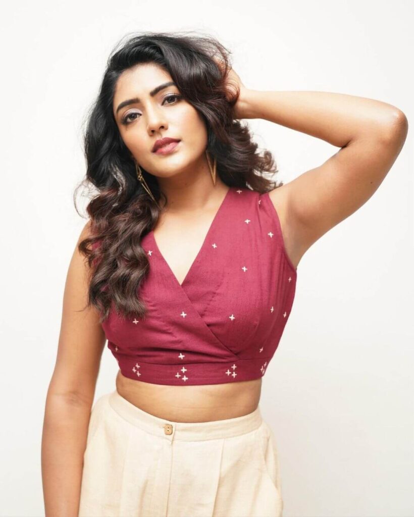 Eesha Rebba sexy outfit