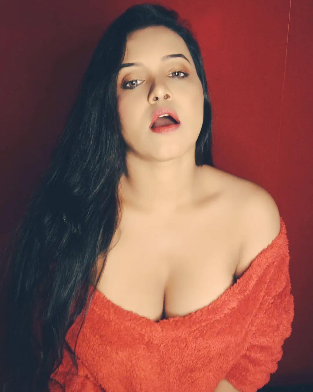 Actress Priya Gamre sexy shot in red outfit