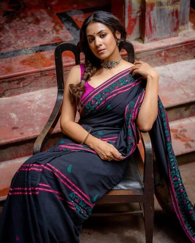 Actress Barkha Bisht