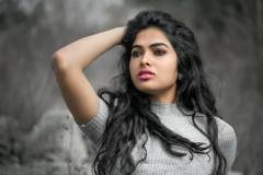 Divi-Vadthya-Bio-Age-Husband-Wiki-Height-Movies-Photos-7