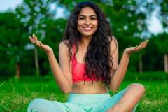 Divi-Vadthya-Bio-Age-Husband-Wiki-Height-Movies-Photos-9
