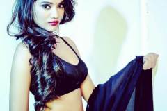 Ruks-Khandagale-Web-Series-Actress-Age-Bio-Height-Family-Photos-Instagram-12
