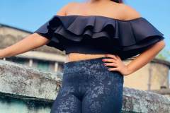 Sneha-Paul-Sexy-Pictures-8