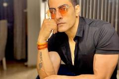 Sudhanshu-Pandey-Pictures-5