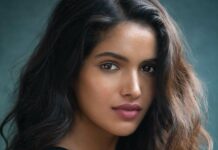 Vartika Singh Images, Sexy Photo Gallery Albums and Hot Pics collection