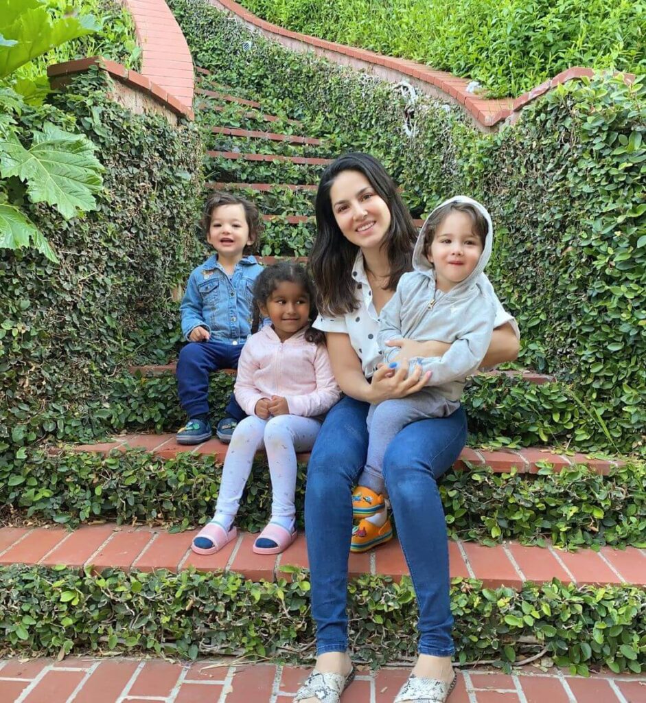 Sunny Leone with kids