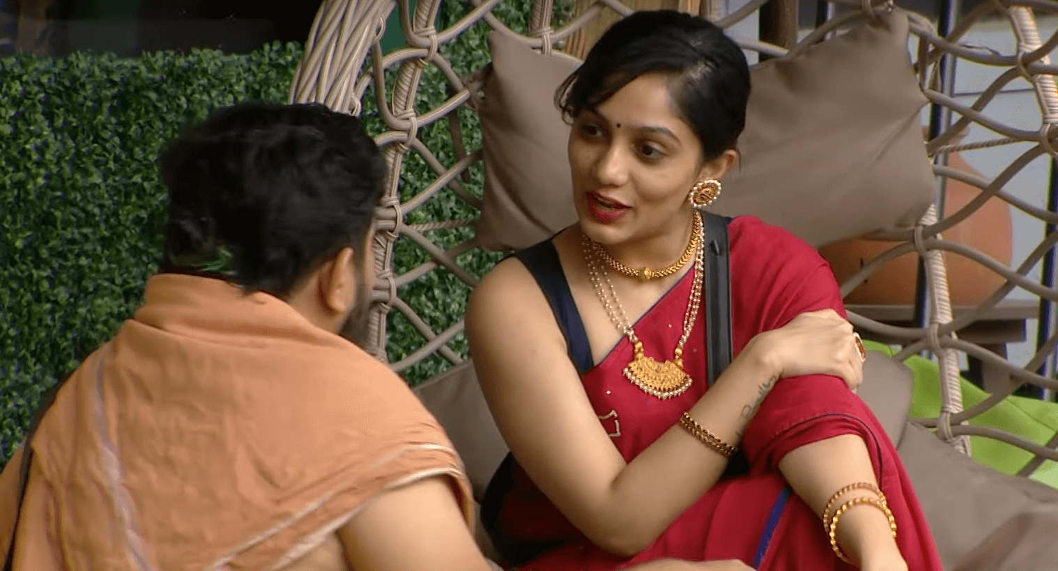 Bigg Boss Malayalam Season 2 Arya Rohit and Raghu gives fun-filled moments