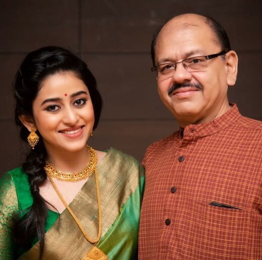 Ridhima Ghosh with father