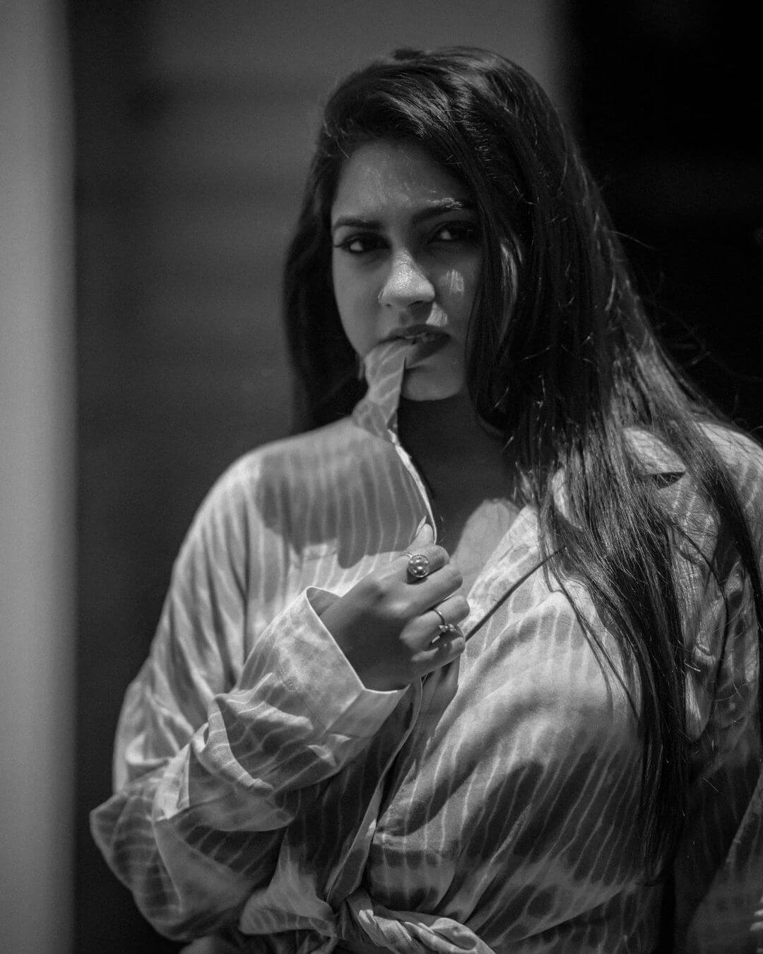 Actress Ankhitha Vinod black and white shot