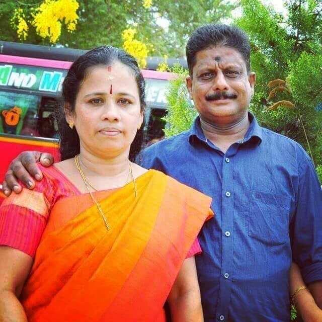 Anumol RS Karthu parents