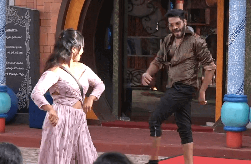 Harika and Noel dancing at Bigg Boss Telugu 4