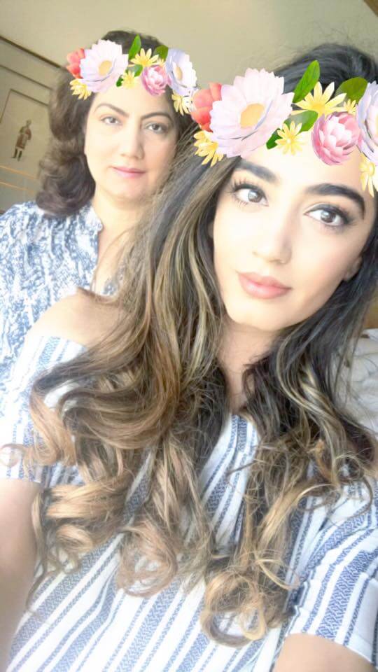 Riana Lalwani with Mother