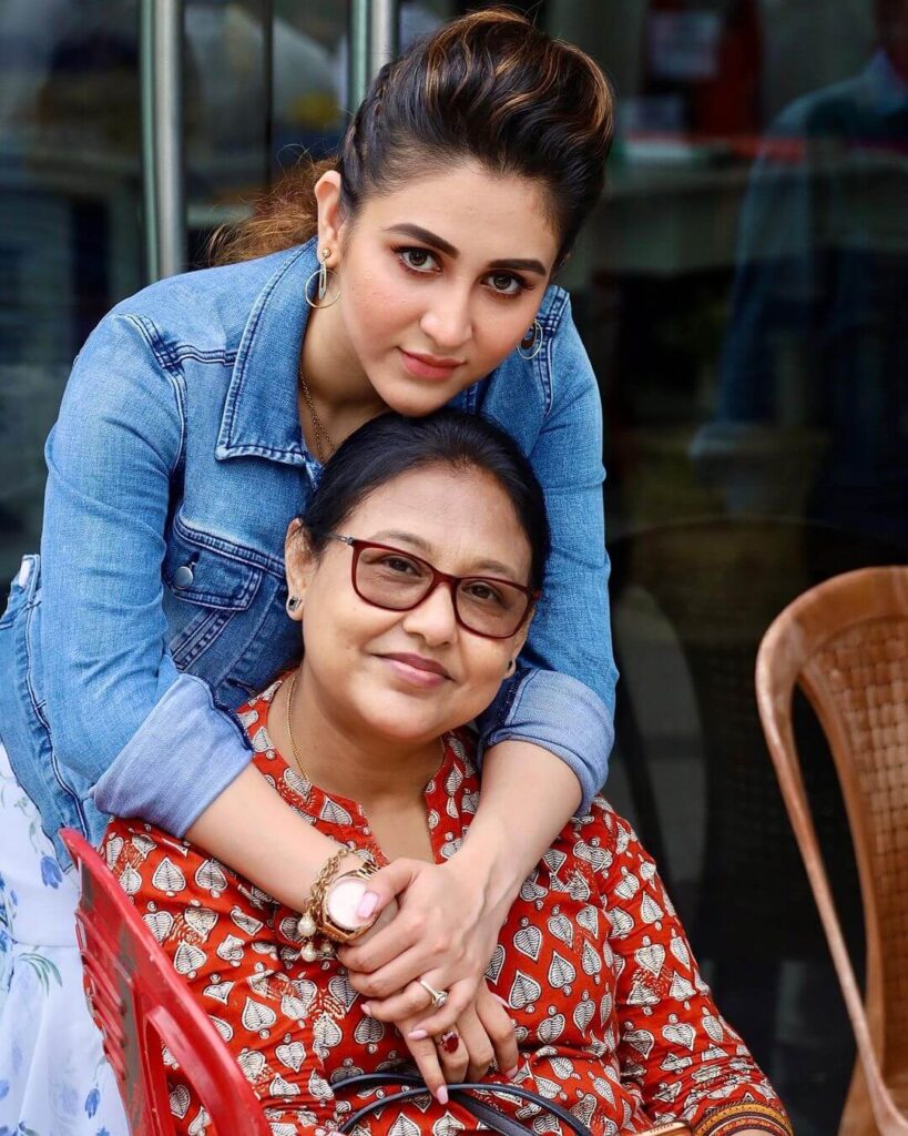 Oindrila Sen with mother