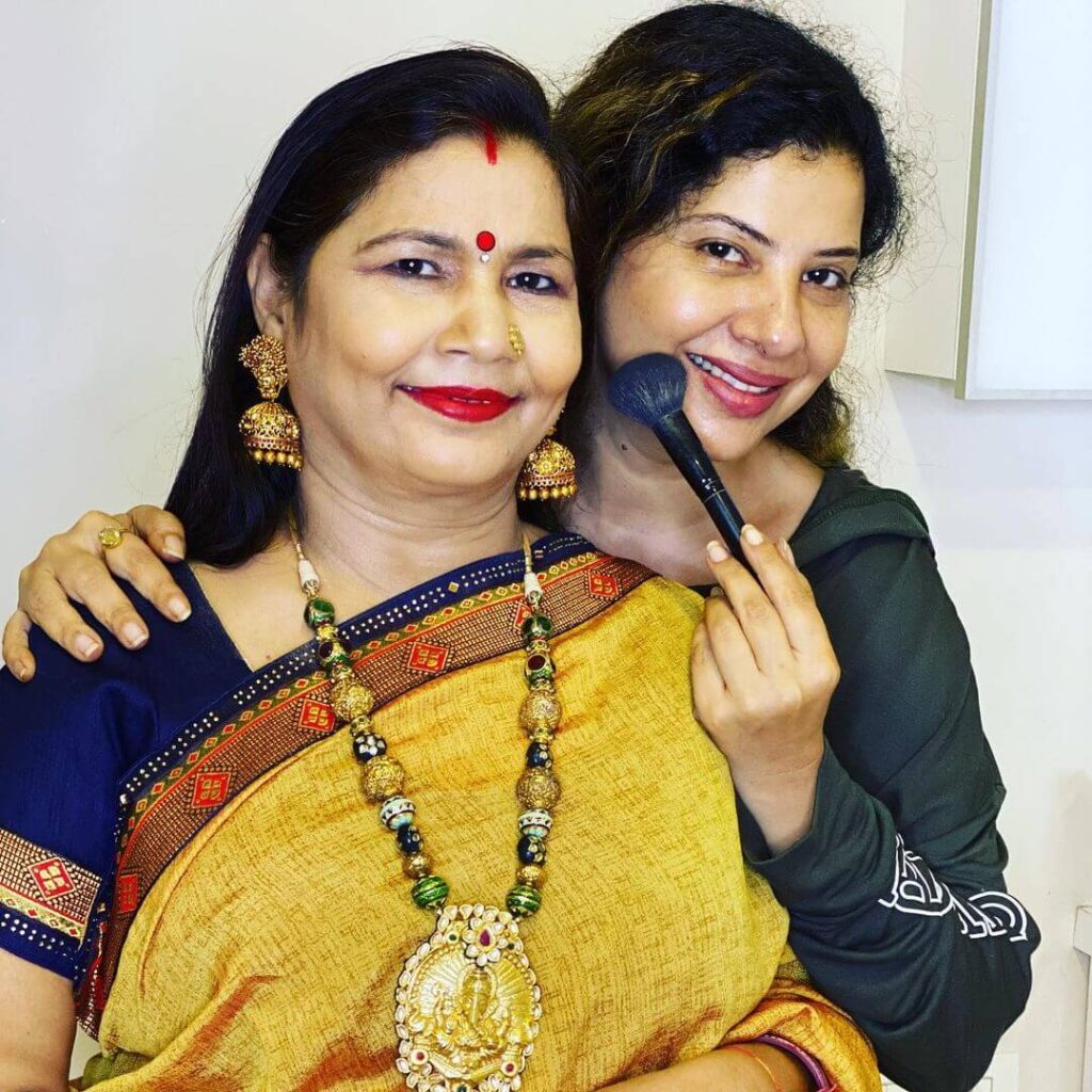 Sambhavna Seth with mother in law