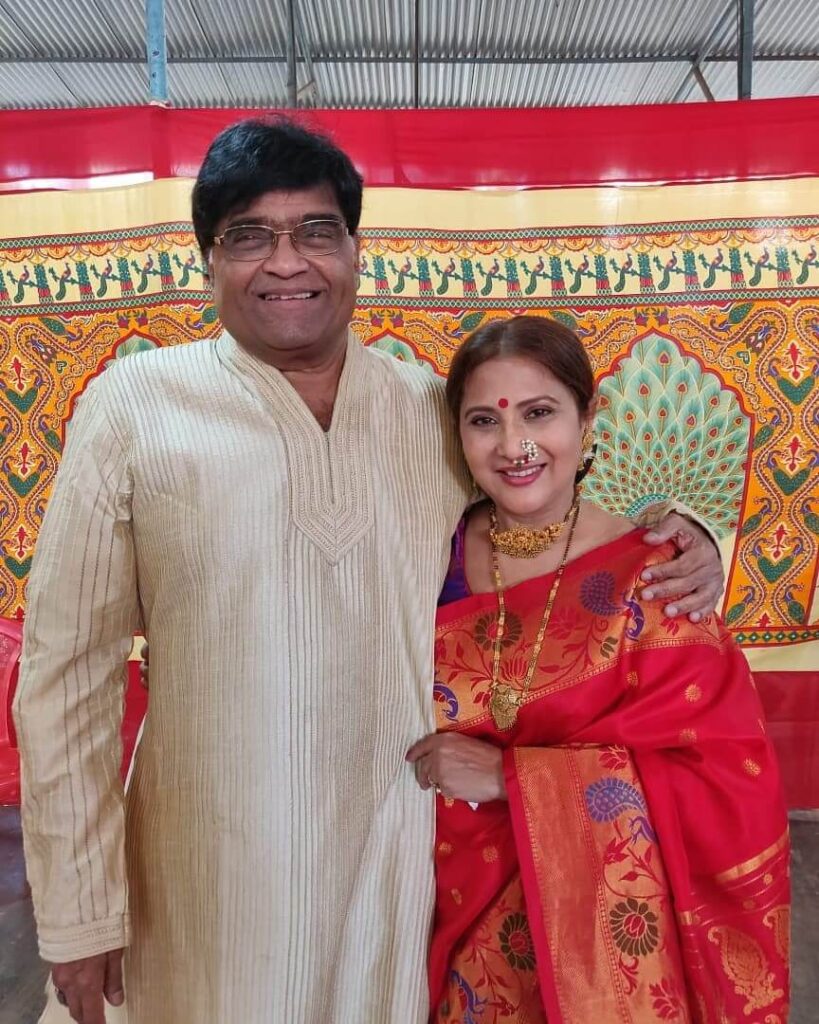 Ashok Saraf with wife