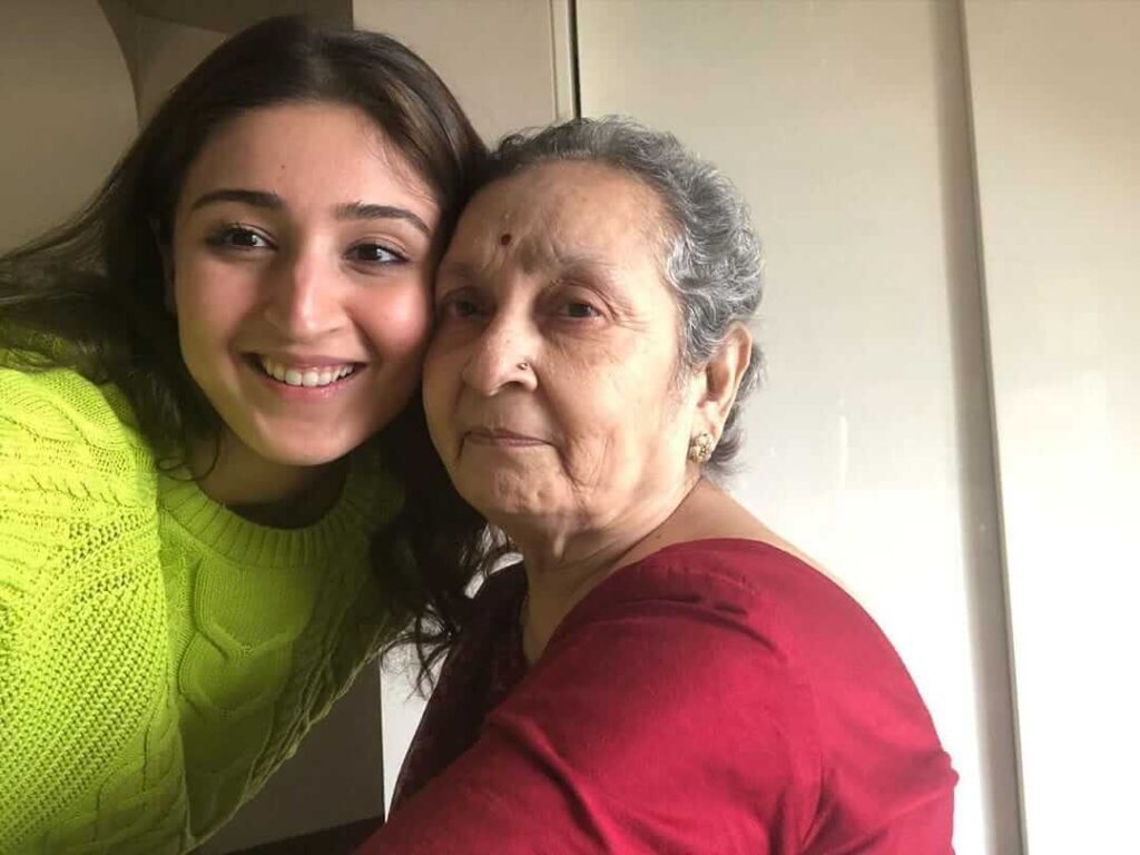 Dhvani Bhanushali with grnadmother