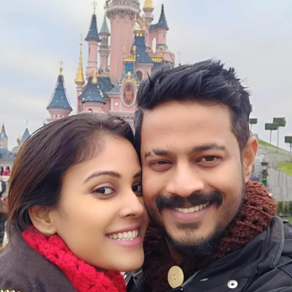 Chandini Tamilarasan with husband