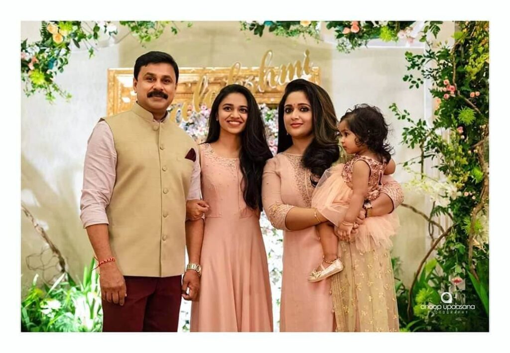 Meenakshi Dileep with family