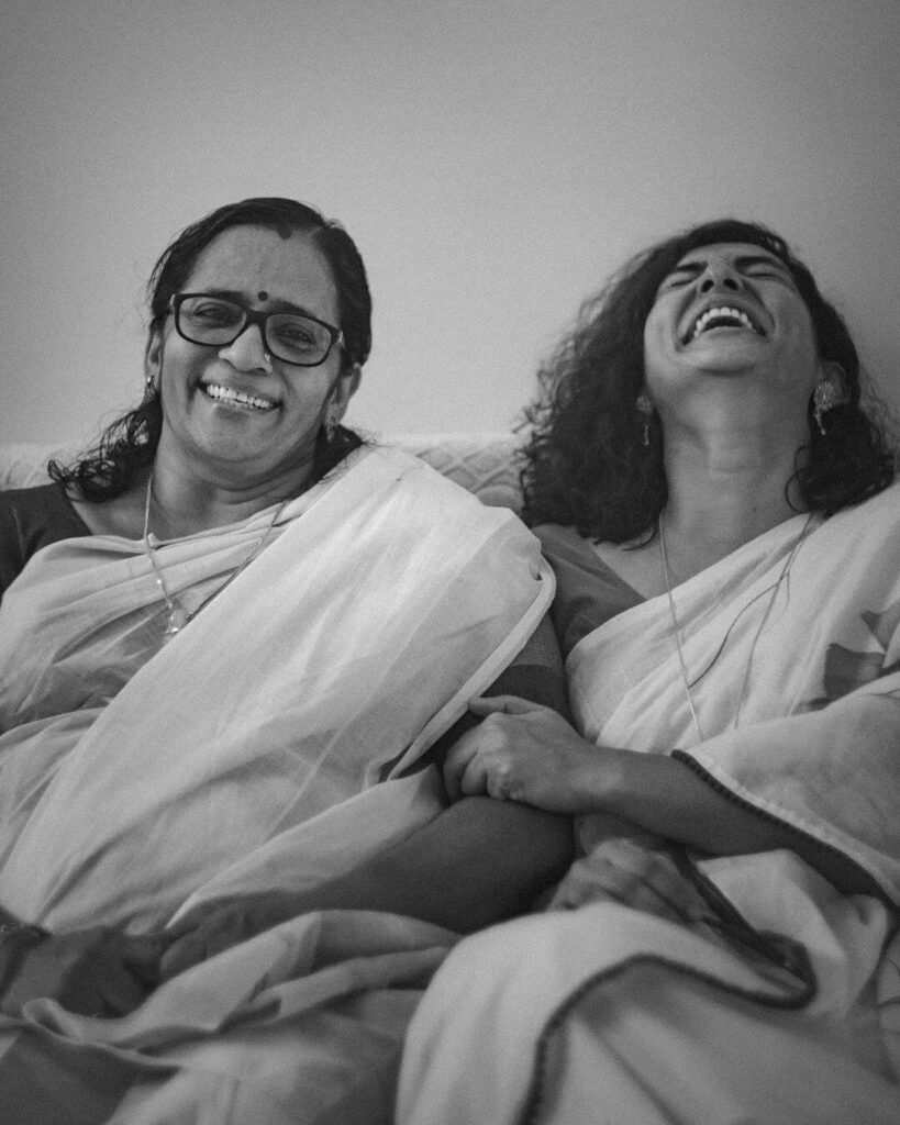 Parvathy Thiruvothu with mother