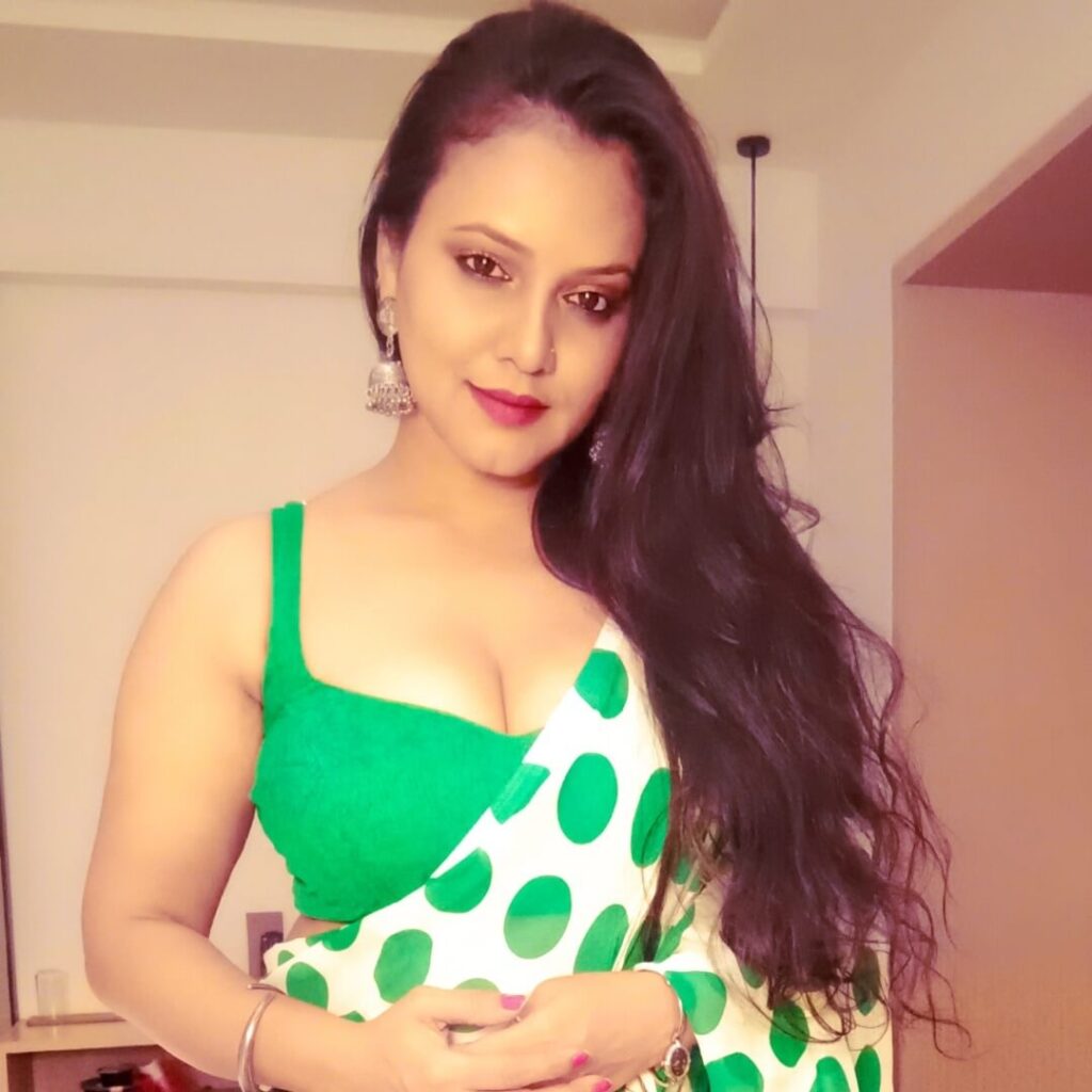 Priya Gamre in sexy green saree
