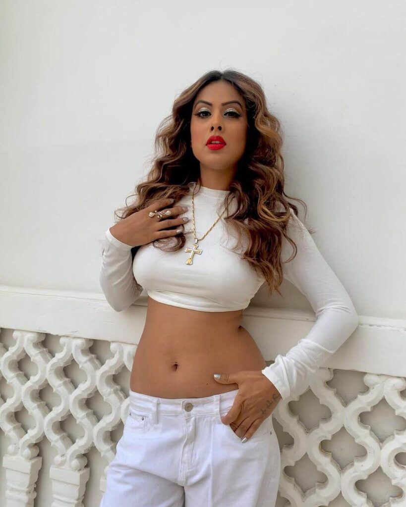 Nia Sharma in Ankhiyaan Da Ghar Music Video
