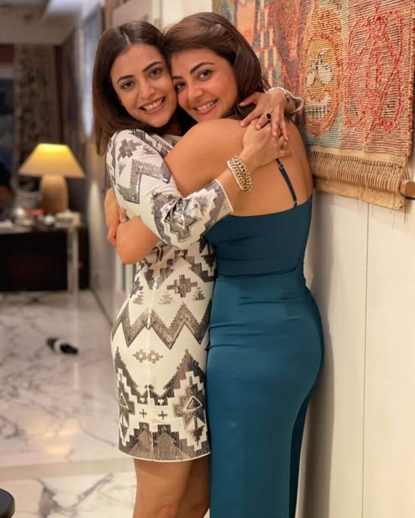 Nisha Aggarwal with sister