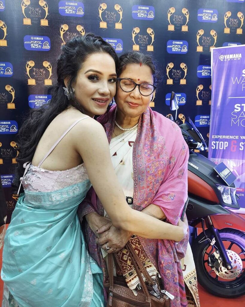 Priyanka Bora with mother