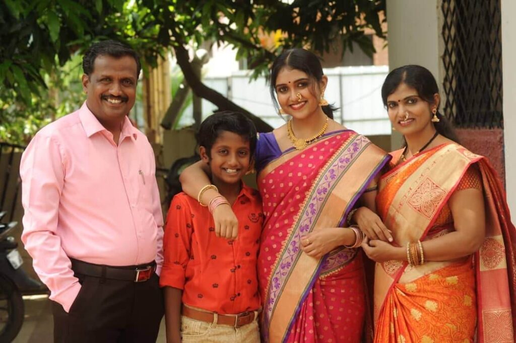 Rinku Rajguru with family