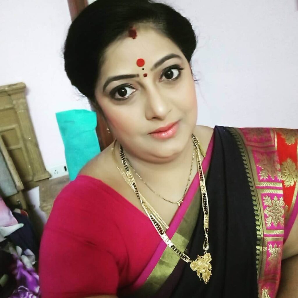 Sandhya Varalaxmi in Kudi Yedamaithe Web Series
