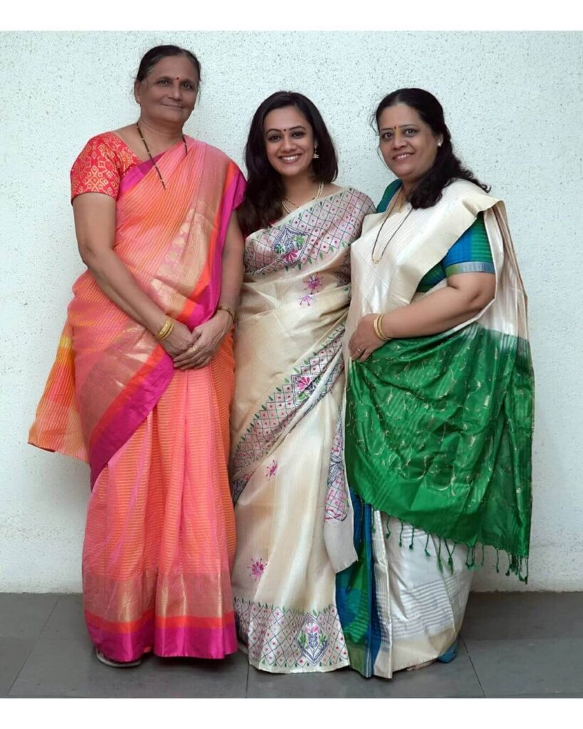 Spruha Joshi with family