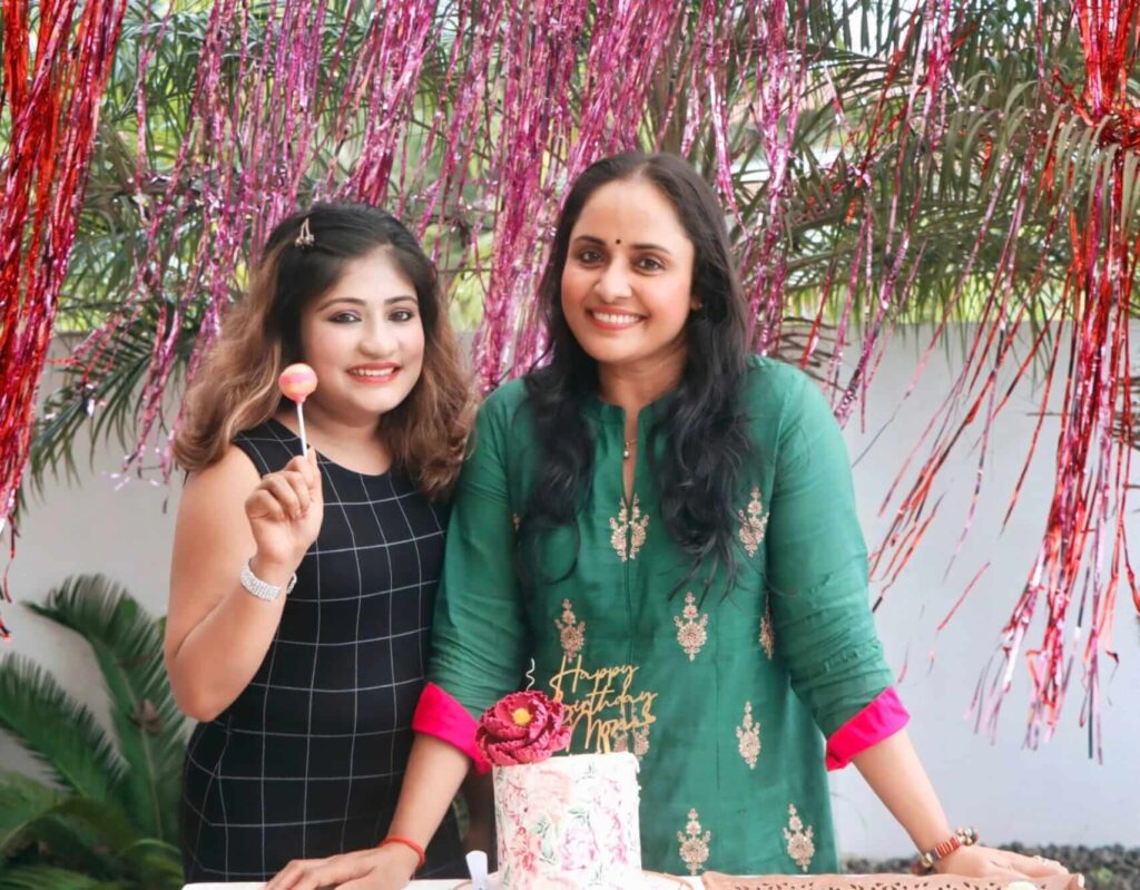 Nisha Sarang birthday celebration