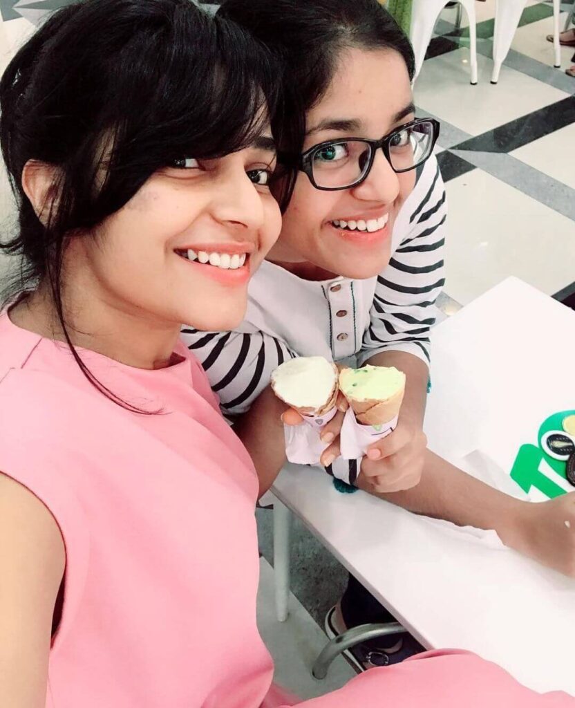Rajisha Vijayan with sister