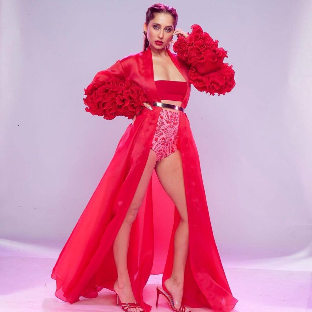Anusha Dandekar in Supermodel of The Year 2 Show