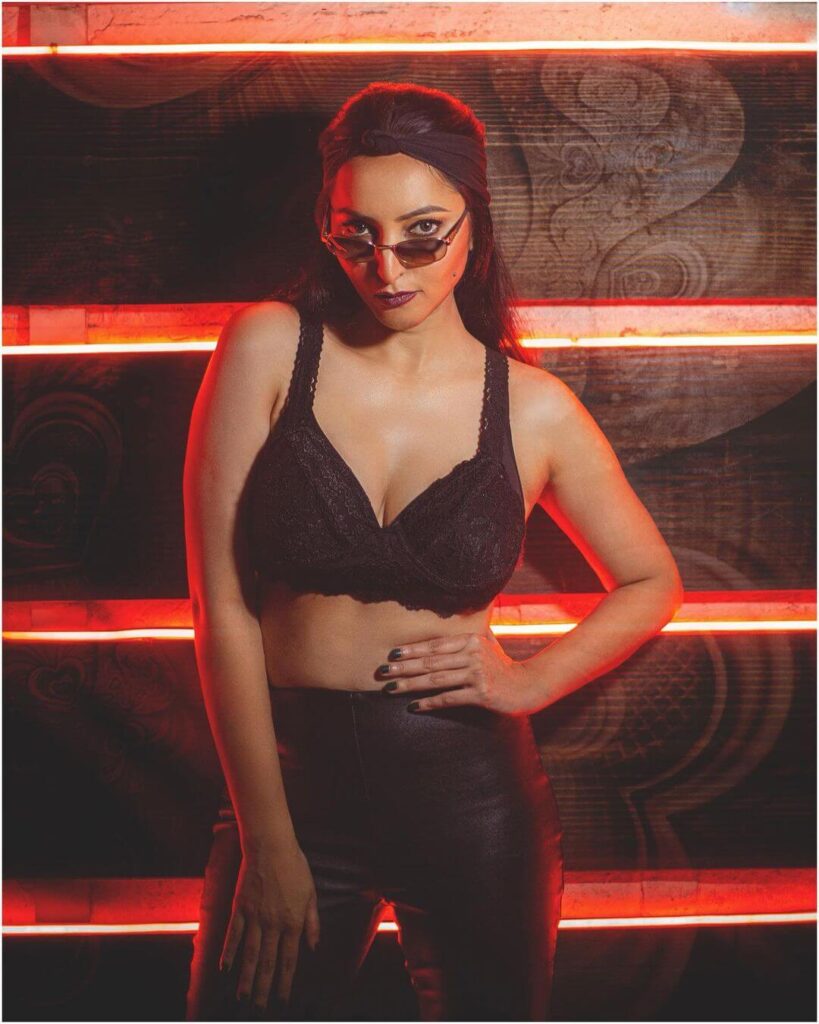 Meghana Gaonkar in sexy outfit