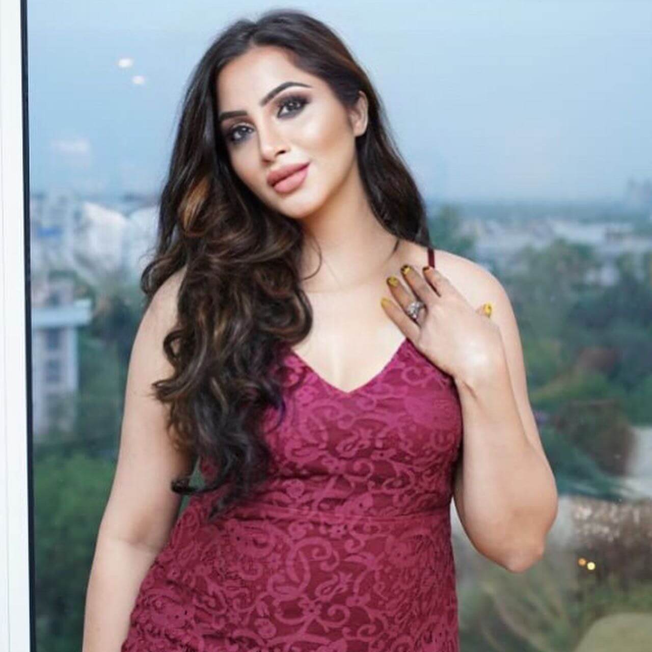 Arshi Khan in sexy gown