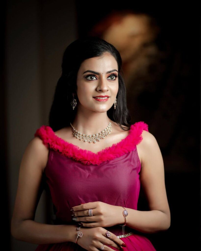 Chaithania Prakash in pink gown