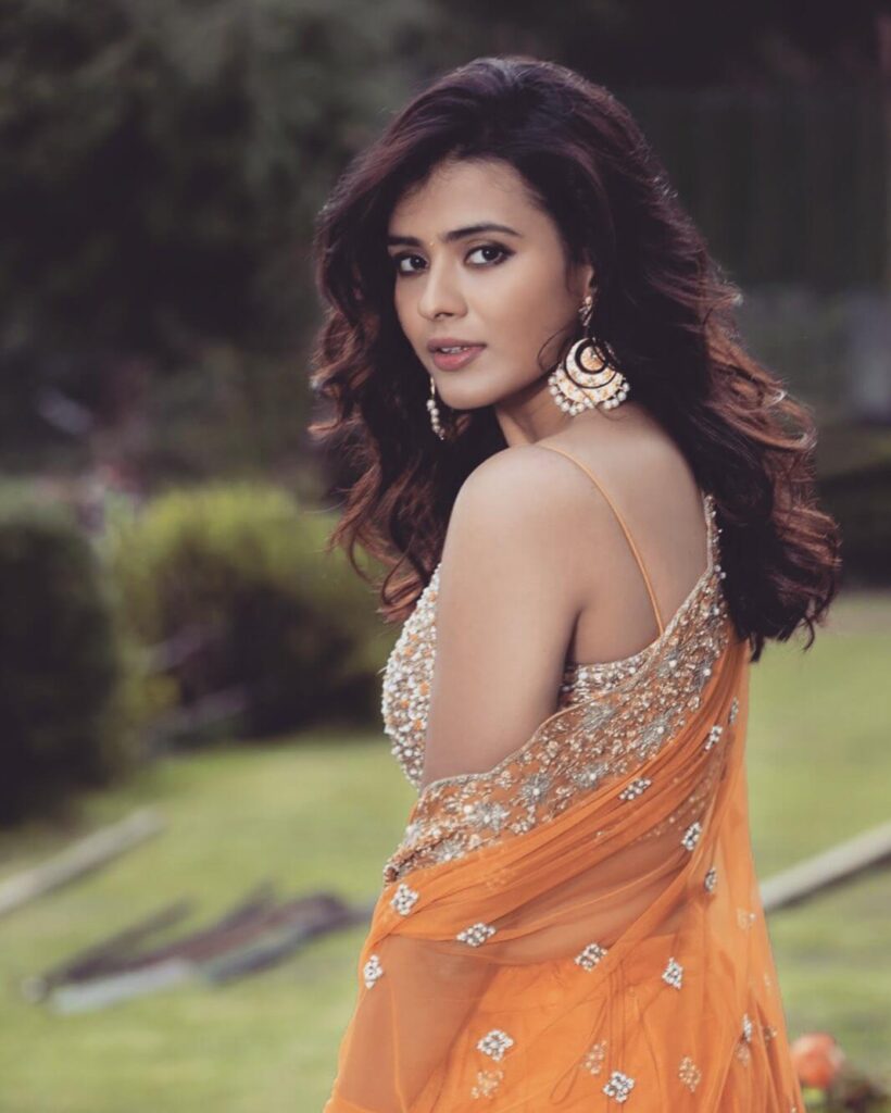 Hebah Patel in sexy look