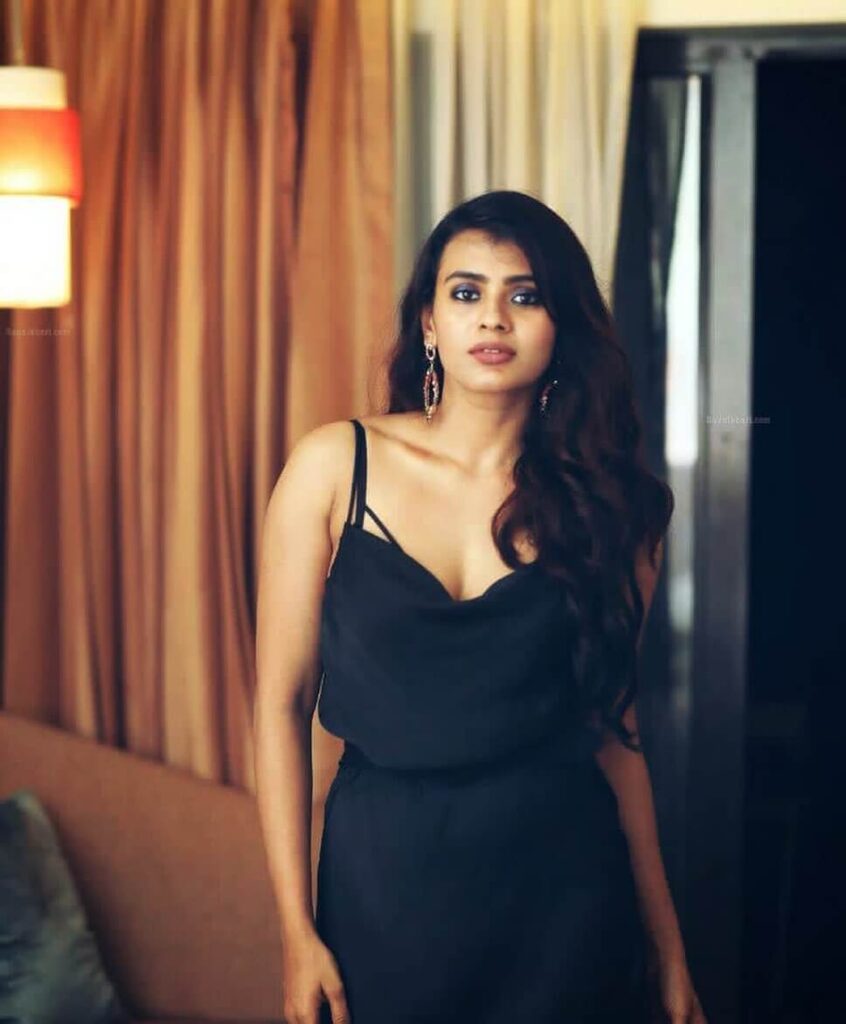 Hebah Patel in sexy black outfit