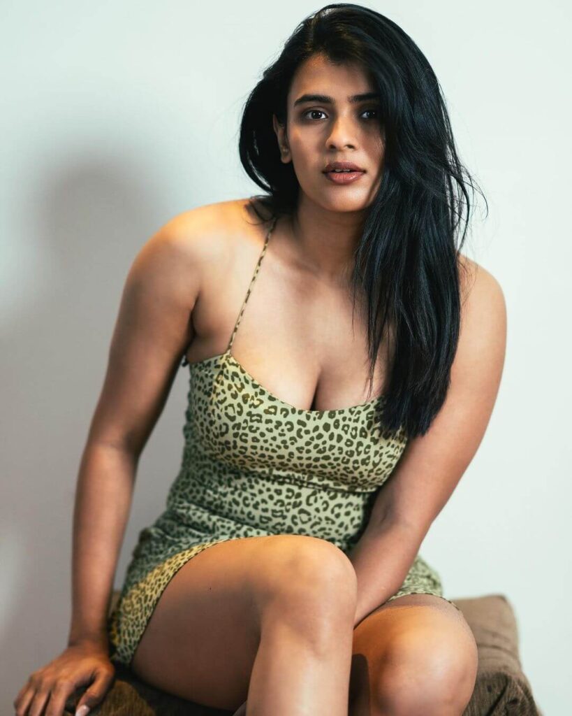Hebah Patel in sexy outfit close up