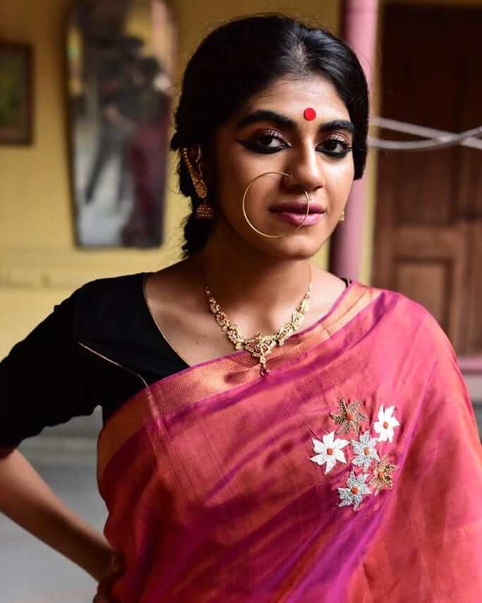 Sreya Bhattacharyya close up shot in saree