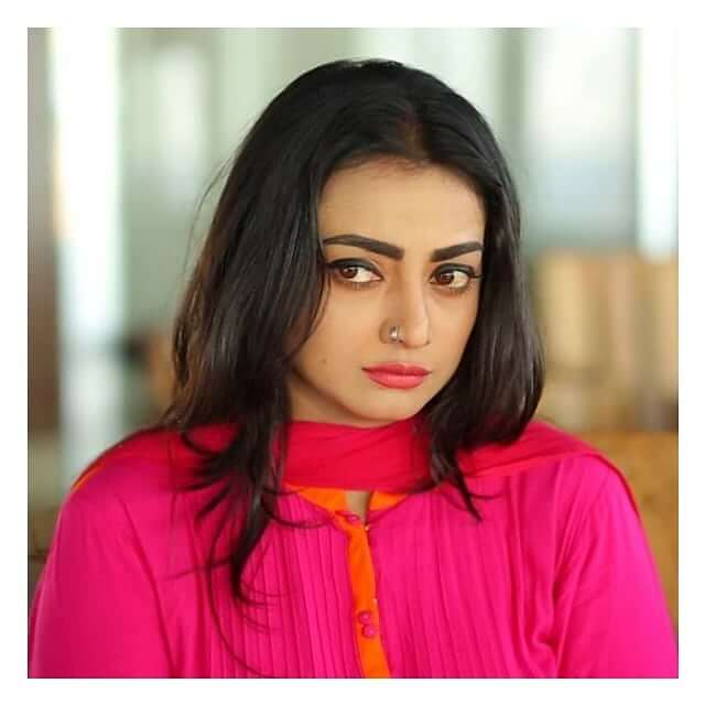 Nazia Haque Orsha close up shot in pink salwar