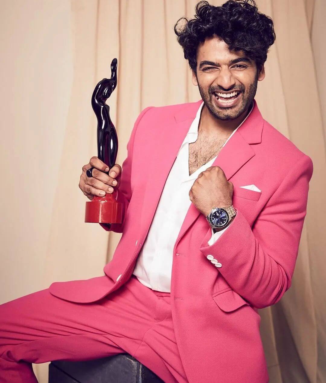 Vaibhav Raj Gupta in pink suit