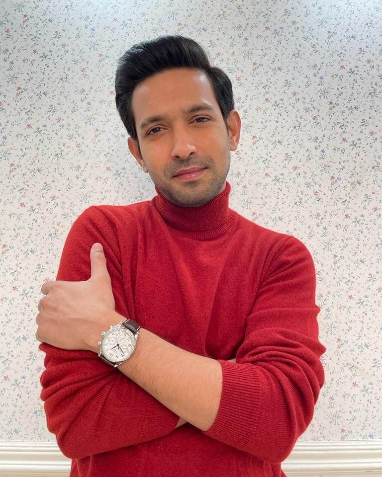 Actor Vikrant Massey in red tshirt