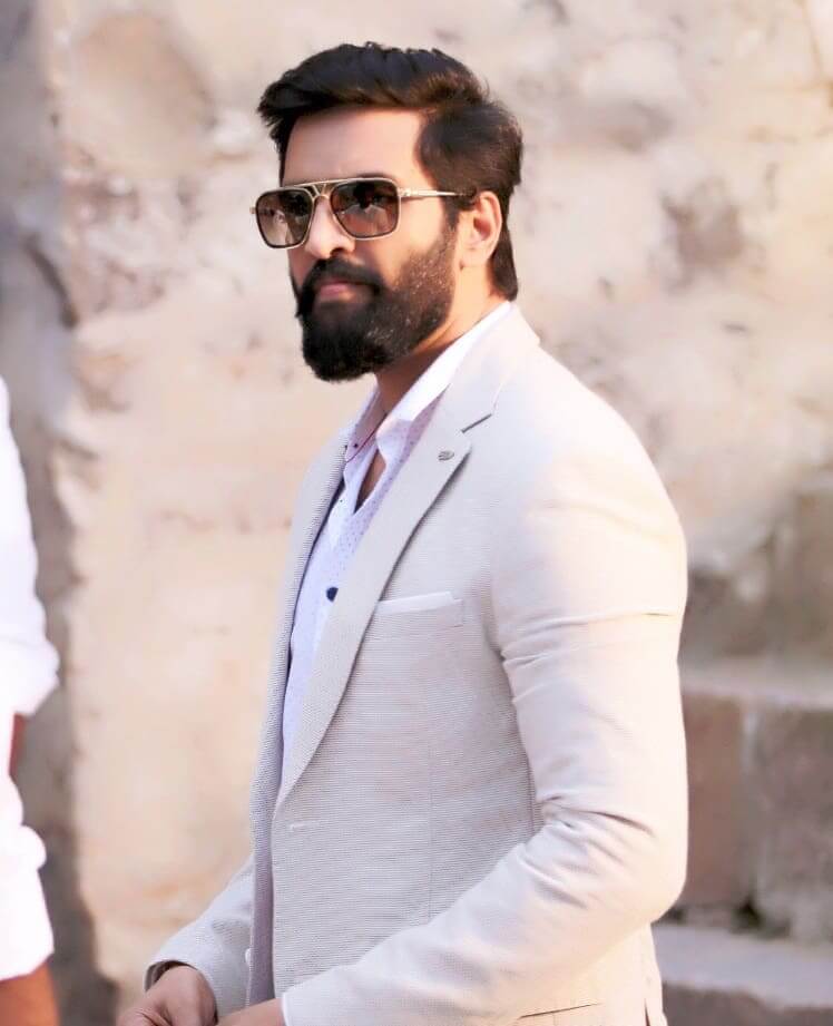 Actor Santhanam in stylish suit