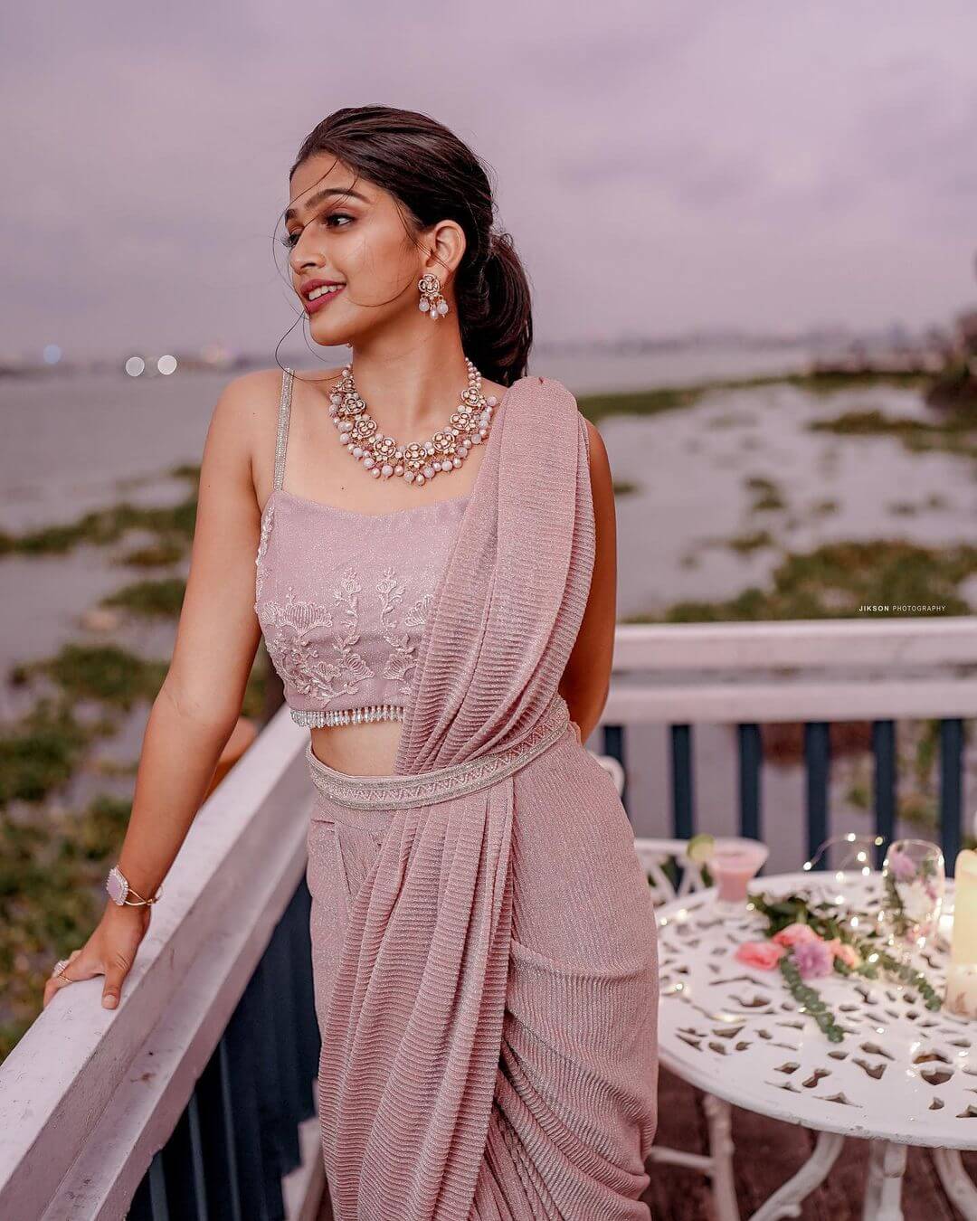 Actress Ananthika Sanilkumar in stylish look