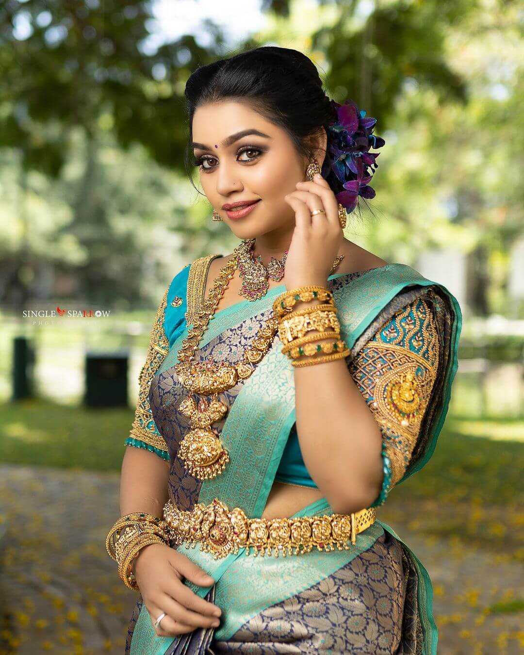 Actress Gayathri Yuvraaj stylish look in saree