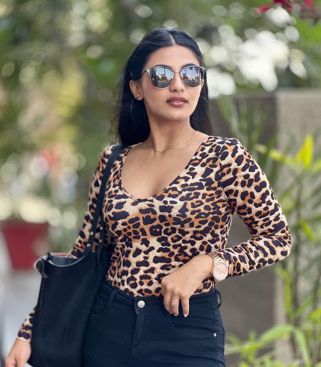 Actress Nayan Karishma in sexy tight top