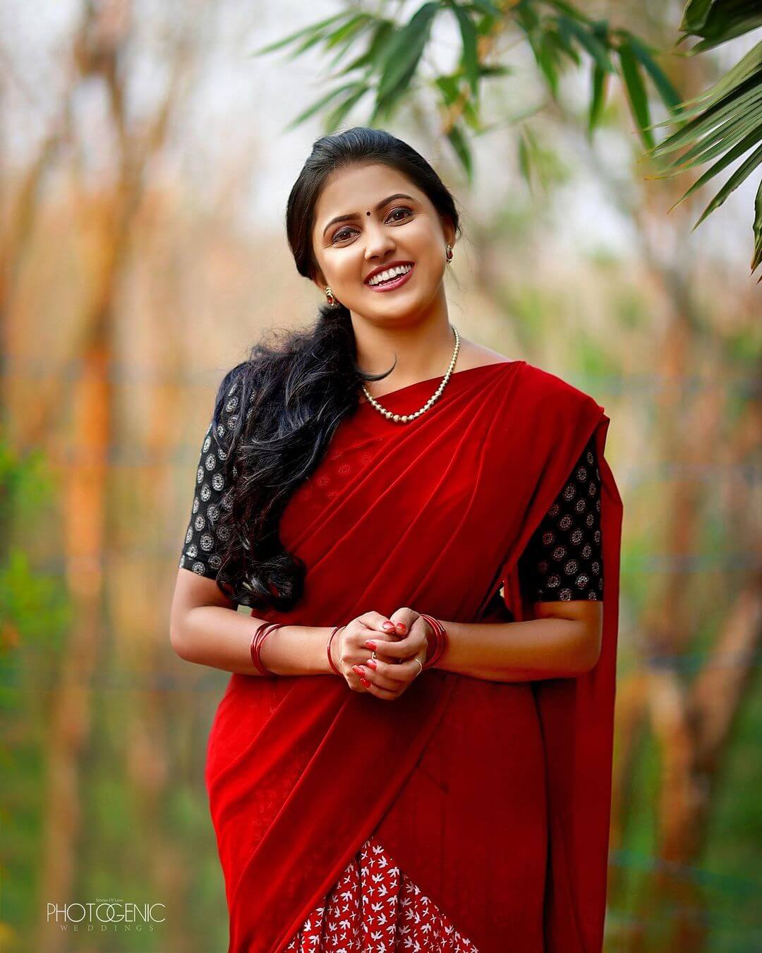 Sreevidya Mullachery in red saree